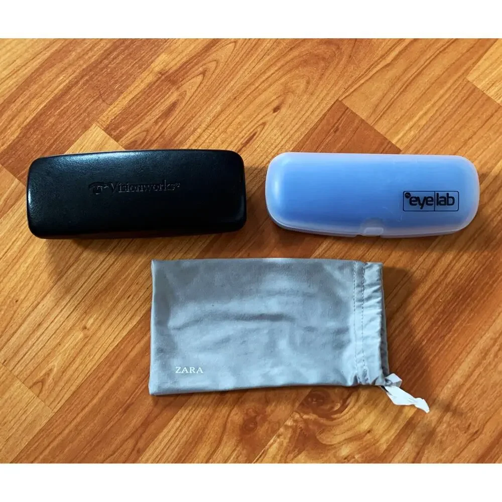 Bundle of empty eyewear covers‎